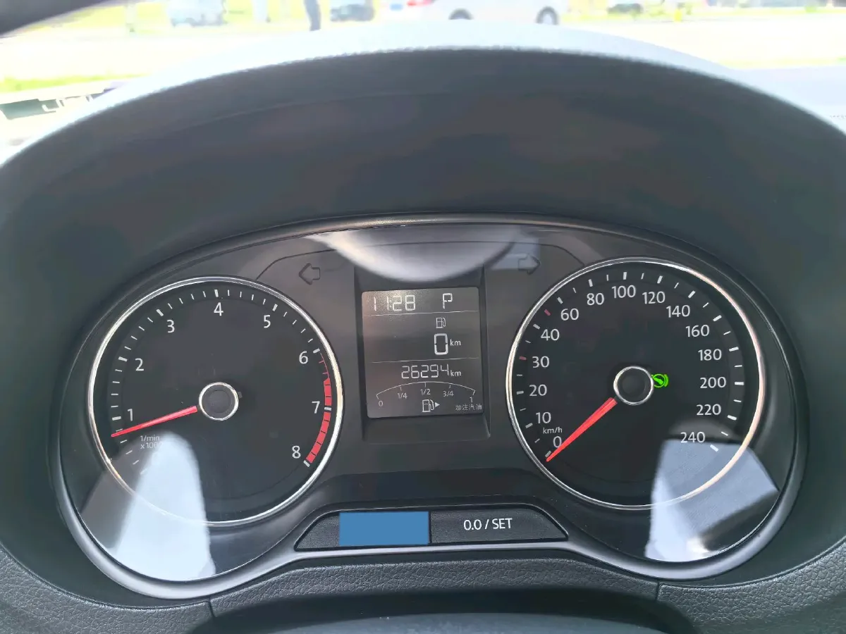 2016 Volkswagen Polo 1.6L 110HP L4 6AT,autocango,china used car exporter,china ev exporter,chinese used car exporter,chinese used ev exporter