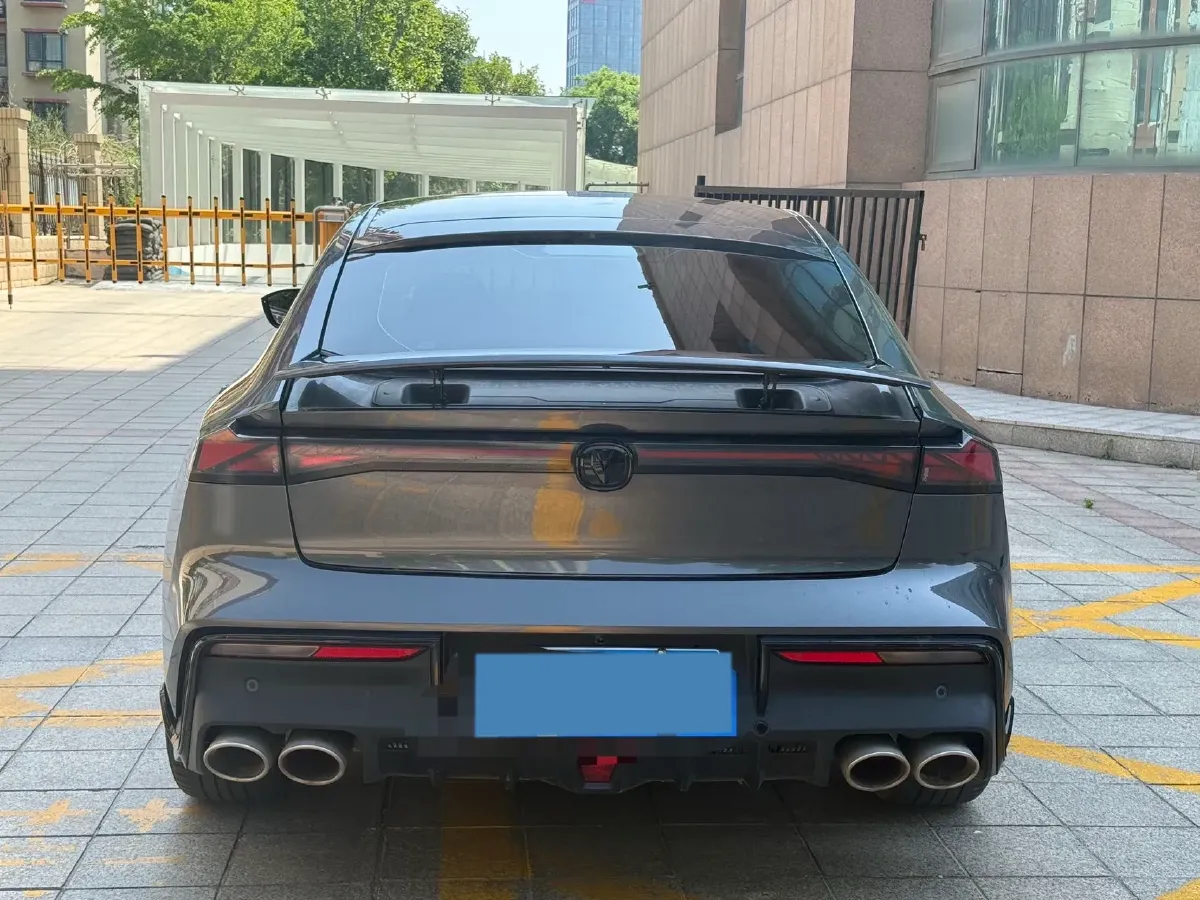 2023 ChangAn UNI-V 1.5T 188HP L4 7DCT,autocango,china used car exporter,china ev exporter,chinese used car exporter,chinese used ev exporter
