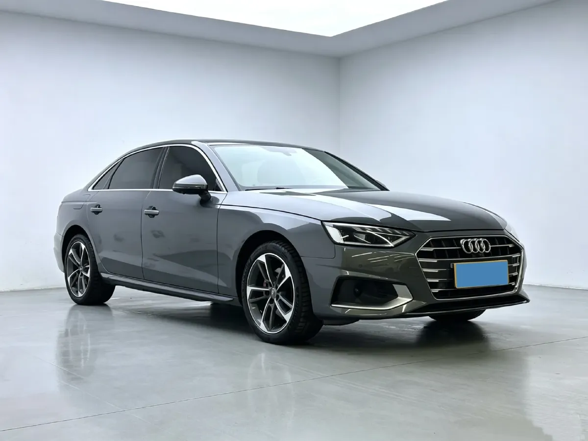 2020 Audi A4L 2.0T 190HP L4 7DCT,autocango,china used car exporter,china ev exporter,chinese used car exporter,chinese used ev exporter