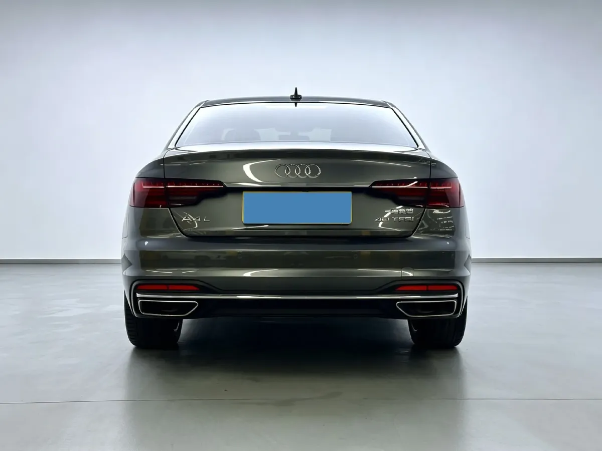 2020 Audi A4L 2.0T 190HP L4 7DCT,autocango,china used car exporter,china ev exporter,chinese used car exporter,chinese used ev exporter