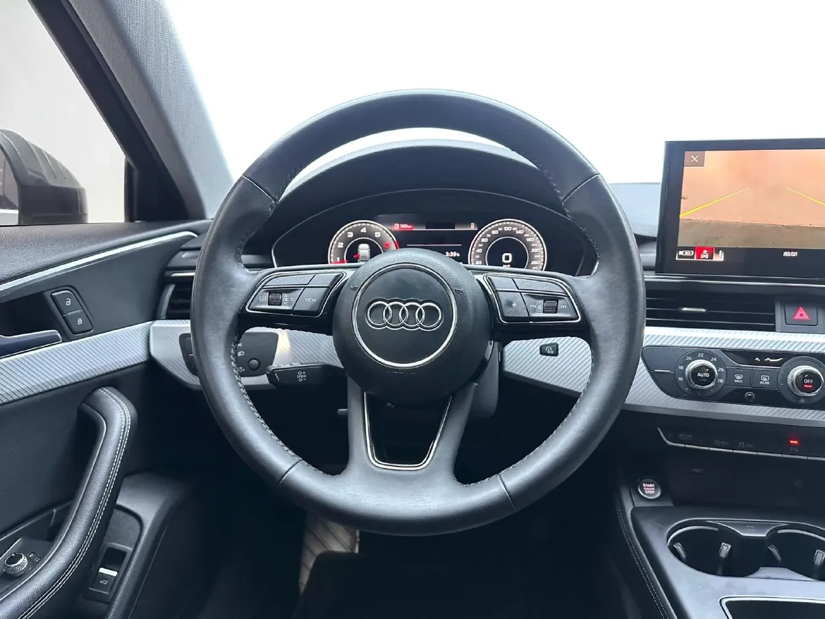 2020 Audi A4L 2.0T 190HP L4 7DCT,autocango,china used car exporter,china ev exporter,chinese used car exporter,chinese used ev exporter