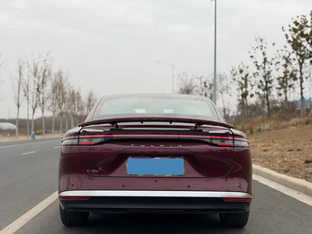 2025 Fulwin FulwinA9L 1.5T 156HP L4 1DHT PHEV,autocango,china used car exporter,china ev exporter,chinese used car exporter,chinese used ev exporter