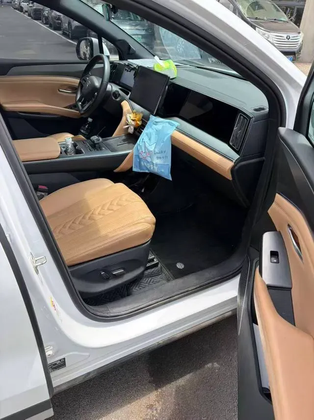 2024 BYD SongL DM-i 1.5L 101HP L4 E-CVT PHEV 18.3KWH,autocango,china used car exporter,china ev exporter,chinese used car exporter,chinese used ev exporter
