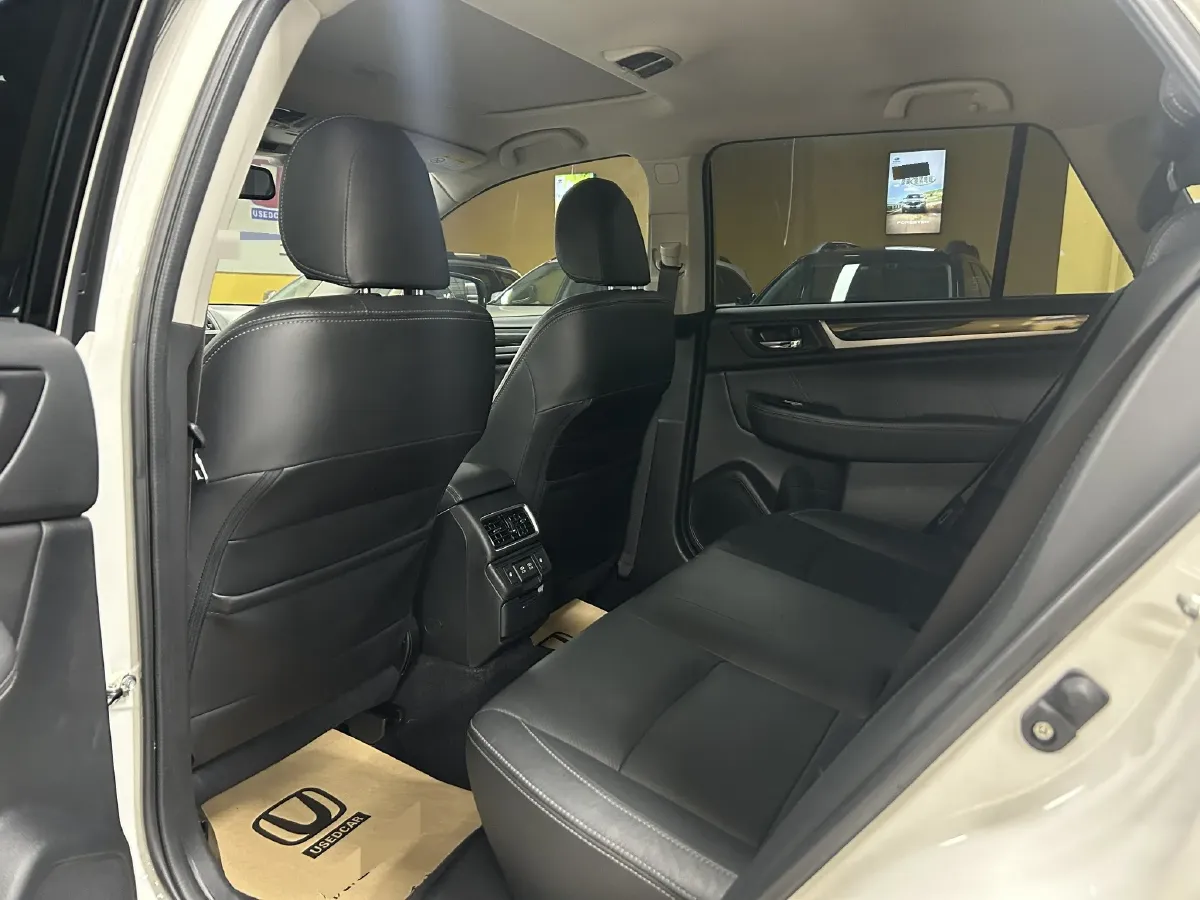 2020 Subaru Outback 2.5L 175HP H4 CVT,autocango,china used car exporter,china ev exporter,chinese used car exporter,chinese used ev exporter