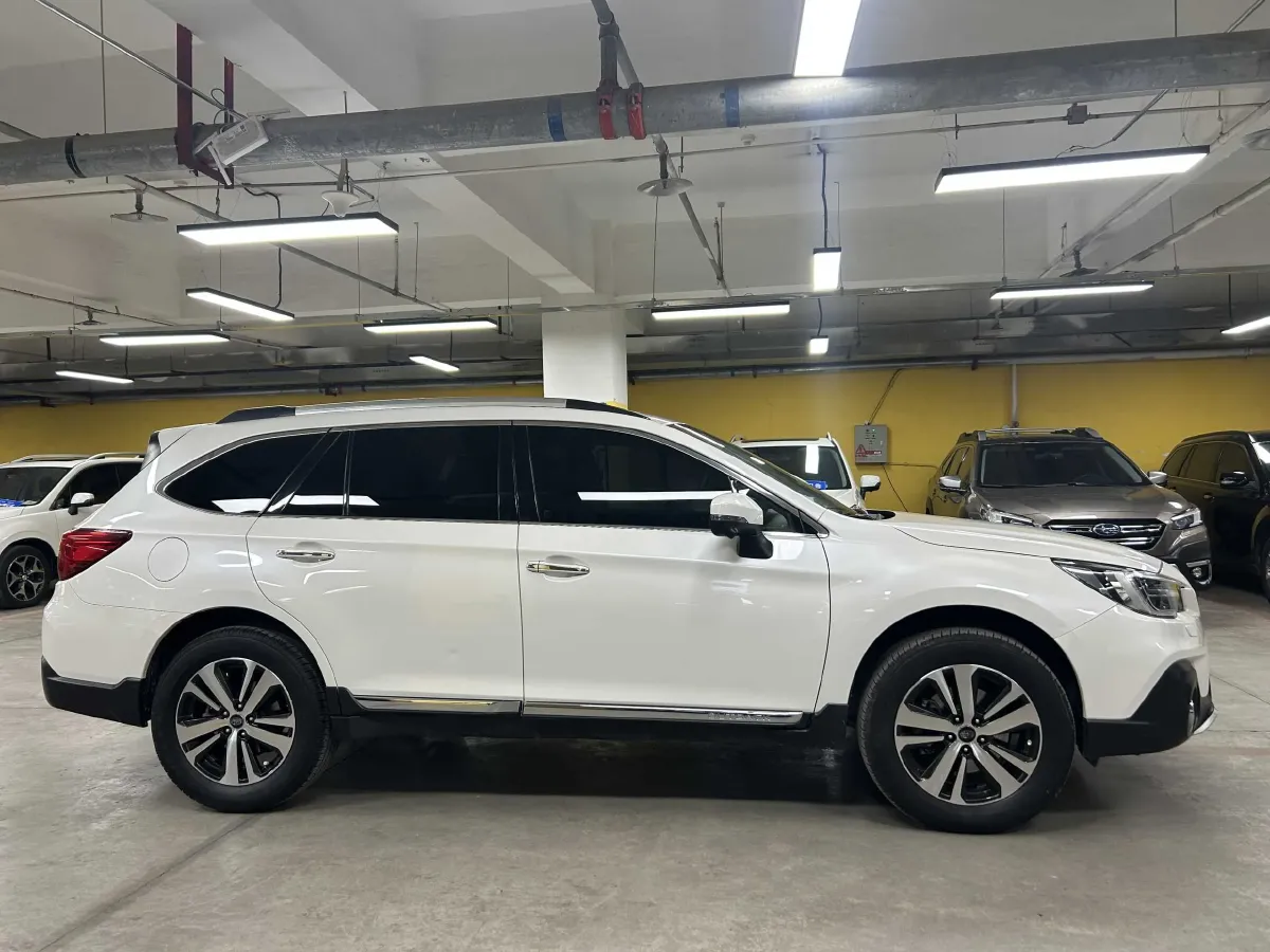2020 Subaru Outback 2.5L 175HP H4 CVT,autocango,china used car exporter,china ev exporter,chinese used car exporter,chinese used ev exporter