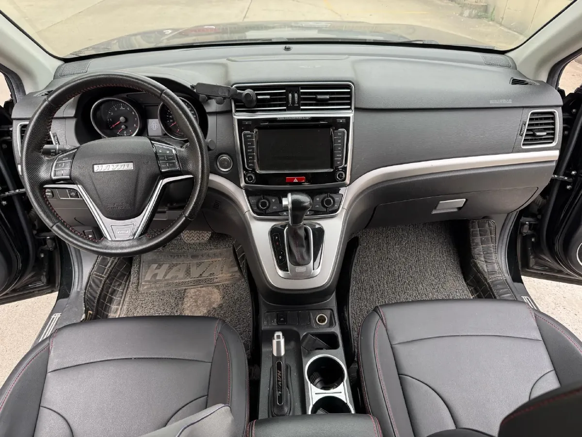 2017 Haval M6 1.5T 150HP L4 6AT,autocango,china used car exporter,china ev exporter,chinese used car exporter,chinese used ev exporter