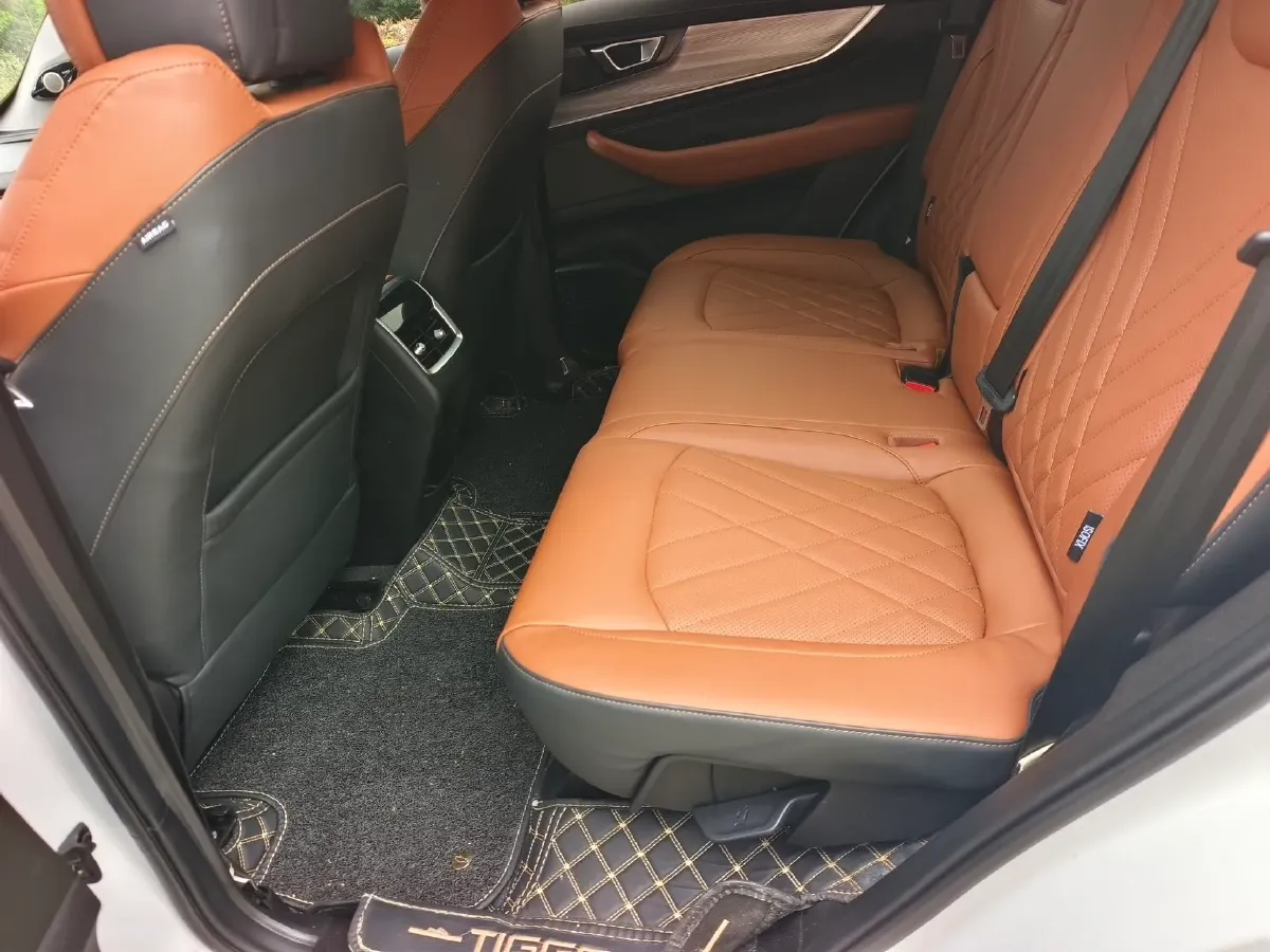 2021 Chery Tiggo 8 Plus 1.6T 197HP L4 7DCT,autocango,china used car exporter,china ev exporter,chinese used car exporter,chinese used ev exporter