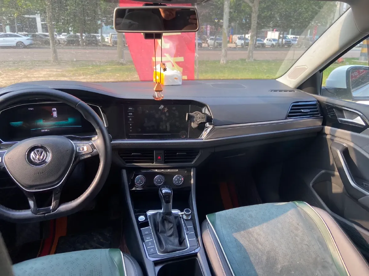 2021 Volkswagen Sagitar 1.4T 150HP L4 7DCT,autocango,china used car exporter,china ev exporter,chinese used car exporter,chinese used ev exporter