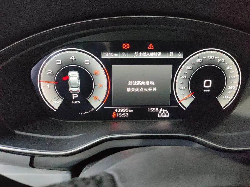 2023 Audi A4L 2.0T 190HP L4 7DCT,autocango,china used car exporter,china ev exporter,chinese used car exporter,chinese used ev exporter