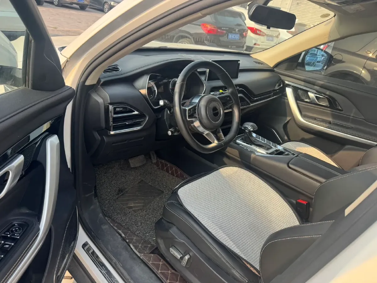 2018 Zotye T500 1.5T 156HP L4 6AT,autocango,china used car exporter,china ev exporter,chinese used car exporter,chinese used ev exporter