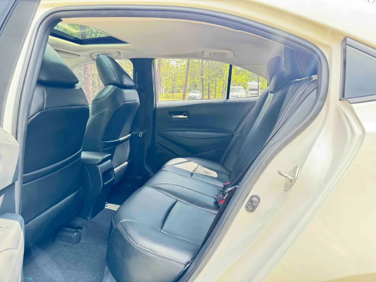 2022 Toyota Corolla 1.2T 116HP L4 CVT,autocango,china used car exporter,china ev exporter,chinese used car exporter,chinese used ev exporter