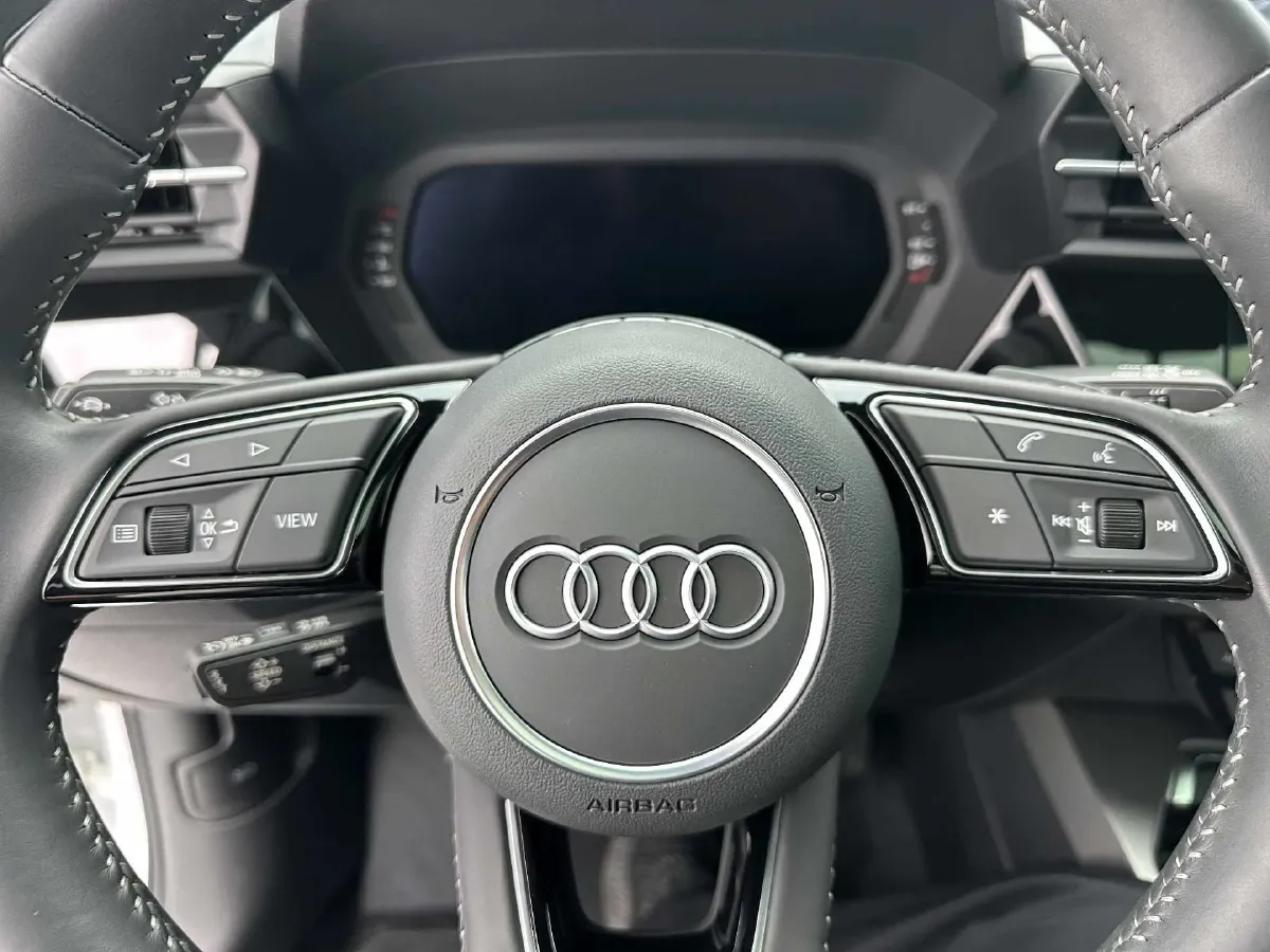 2022 Audi A3 1.4T 150HP L4 7DCT,autocango,china used car exporter,china ev exporter,chinese used car exporter,chinese used ev exporter