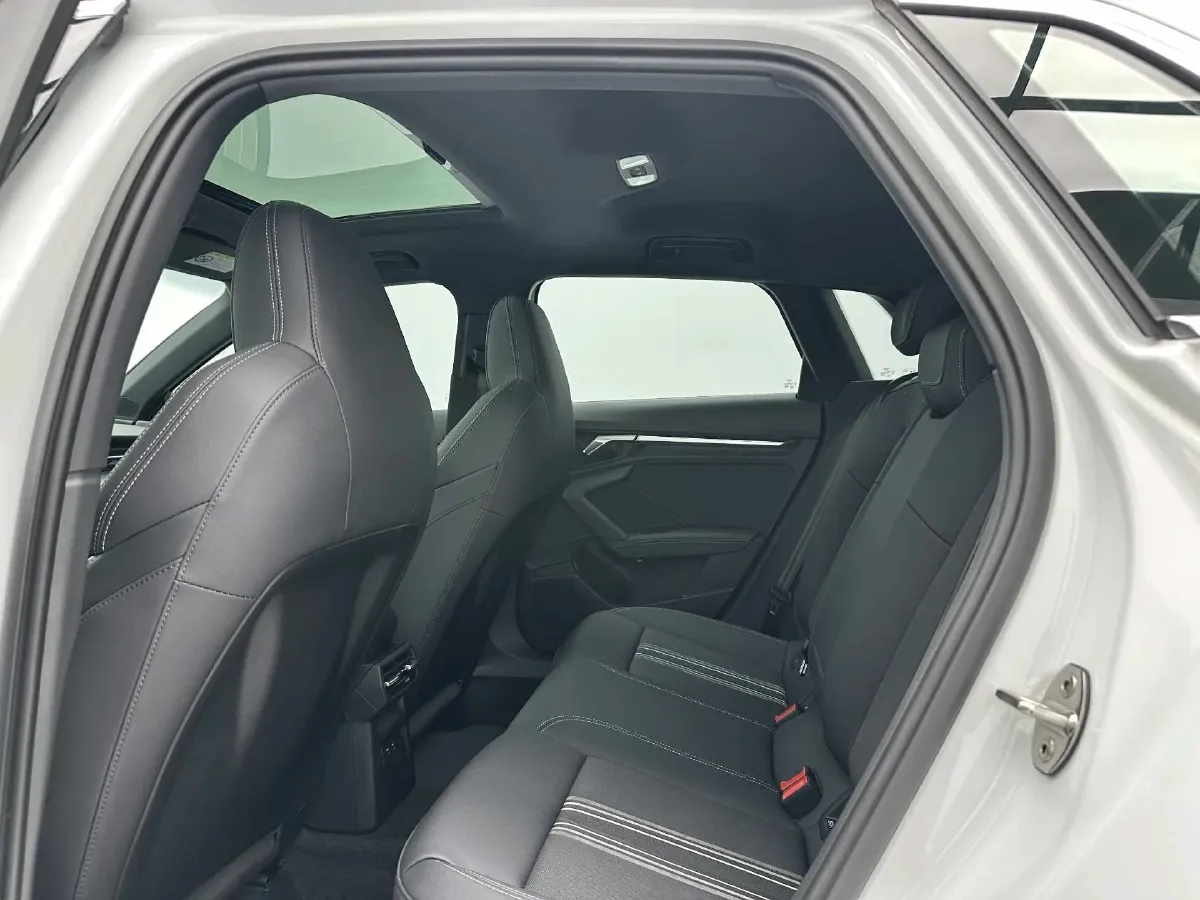 2022 Audi A3 1.4T 150HP L4 7DCT,autocango,china used car exporter,china ev exporter,chinese used car exporter,chinese used ev exporter