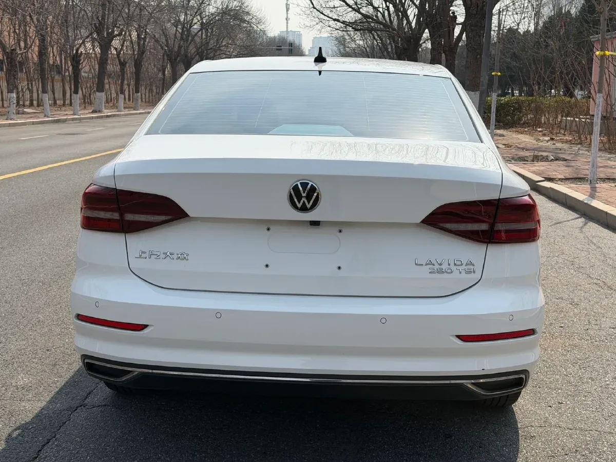 2021 Volkswagen Lavida 1.4T 150HP L4 7DCT,autocango,china used car exporter,china ev exporter,chinese used car exporter,chinese used ev exporter