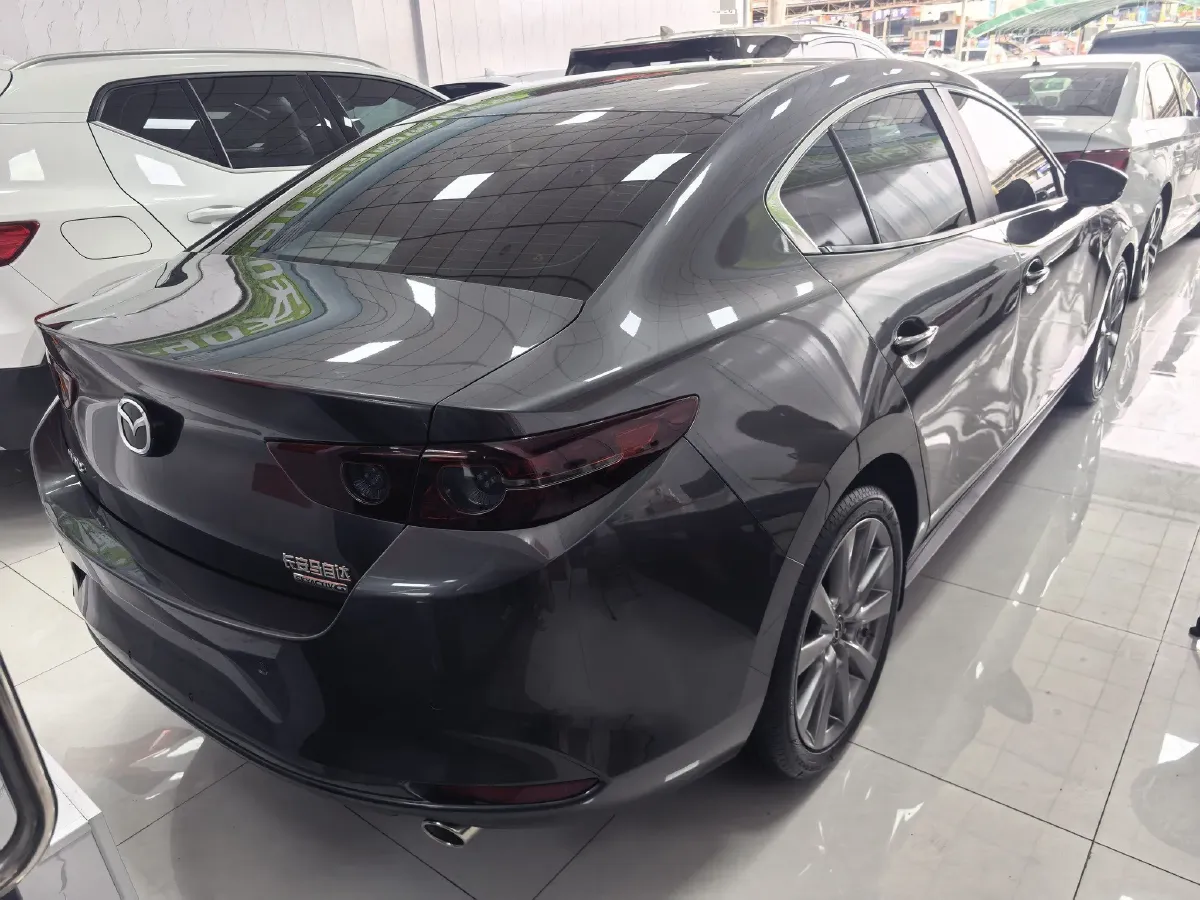 2021 Mazda 3 Axela 2.0L 158HP L4 6AT,autocango,china used car exporter,china ev exporter,chinese used car exporter,chinese used ev exporter