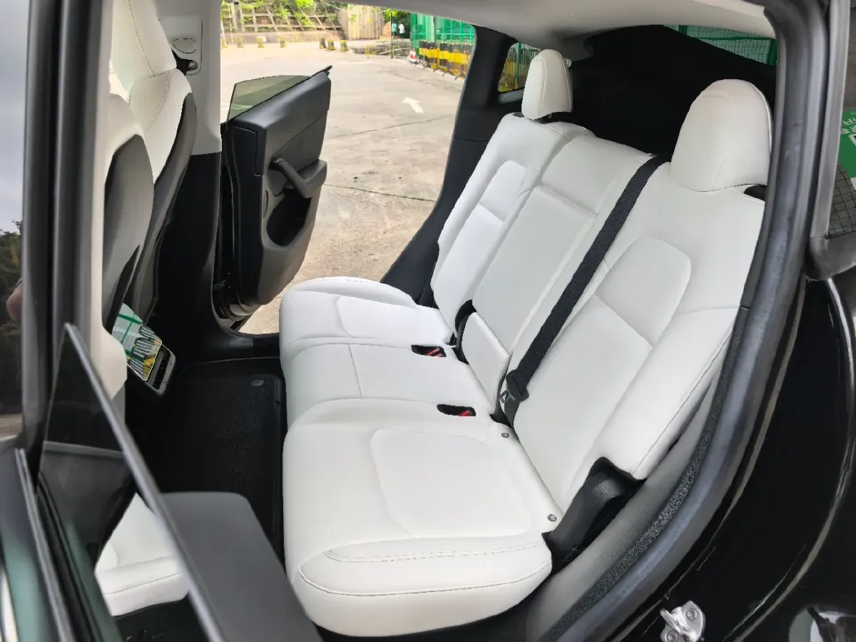 2022 Tesla Model Y BEV 60KWH,autocango,china used car exporter,china ev exporter,chinese used car exporter,chinese used ev exporter