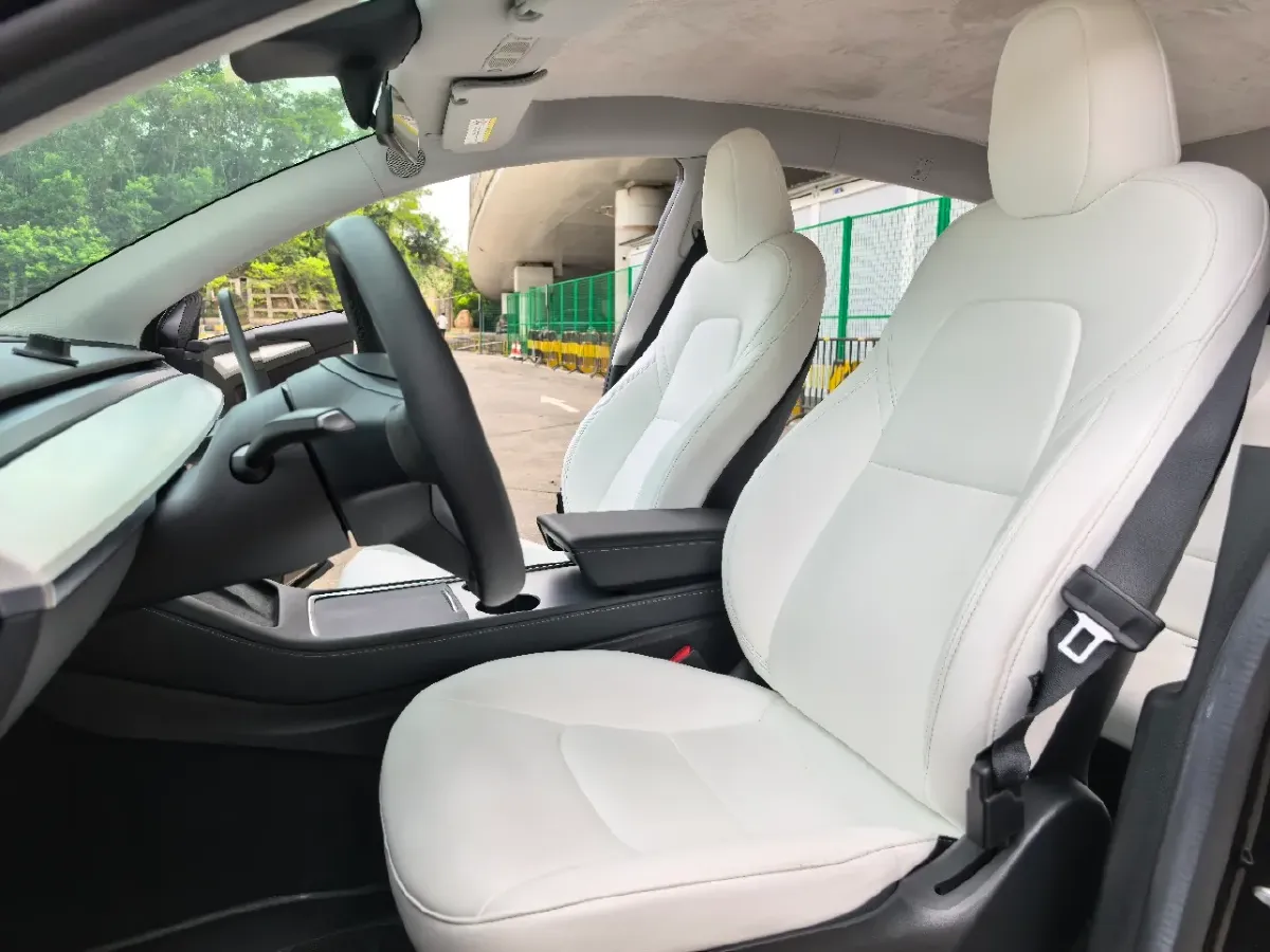2022 Tesla Model Y BEV 60KWH,autocango,china used car exporter,china ev exporter,chinese used car exporter,chinese used ev exporter