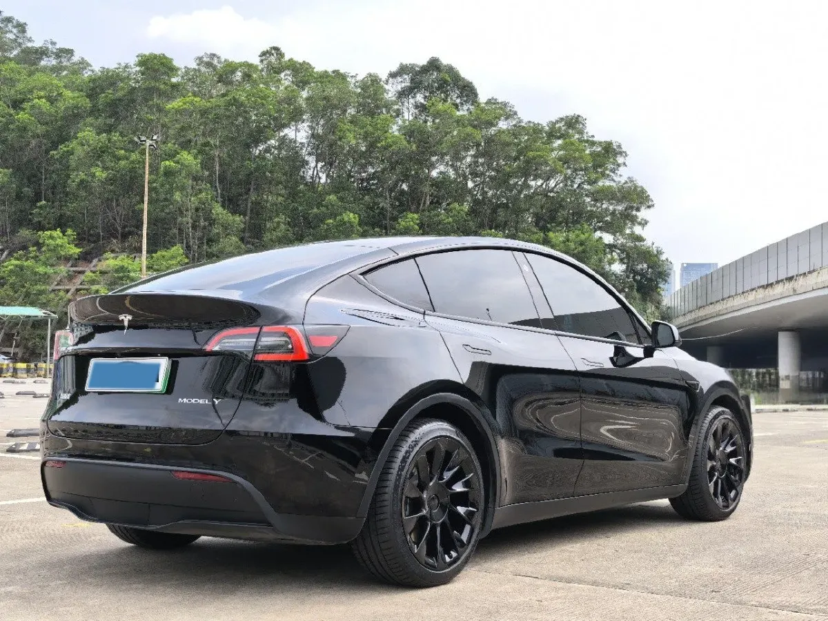 2022 Tesla Model Y BEV 60KWH,autocango,china used car exporter,china ev exporter,chinese used car exporter,chinese used ev exporter