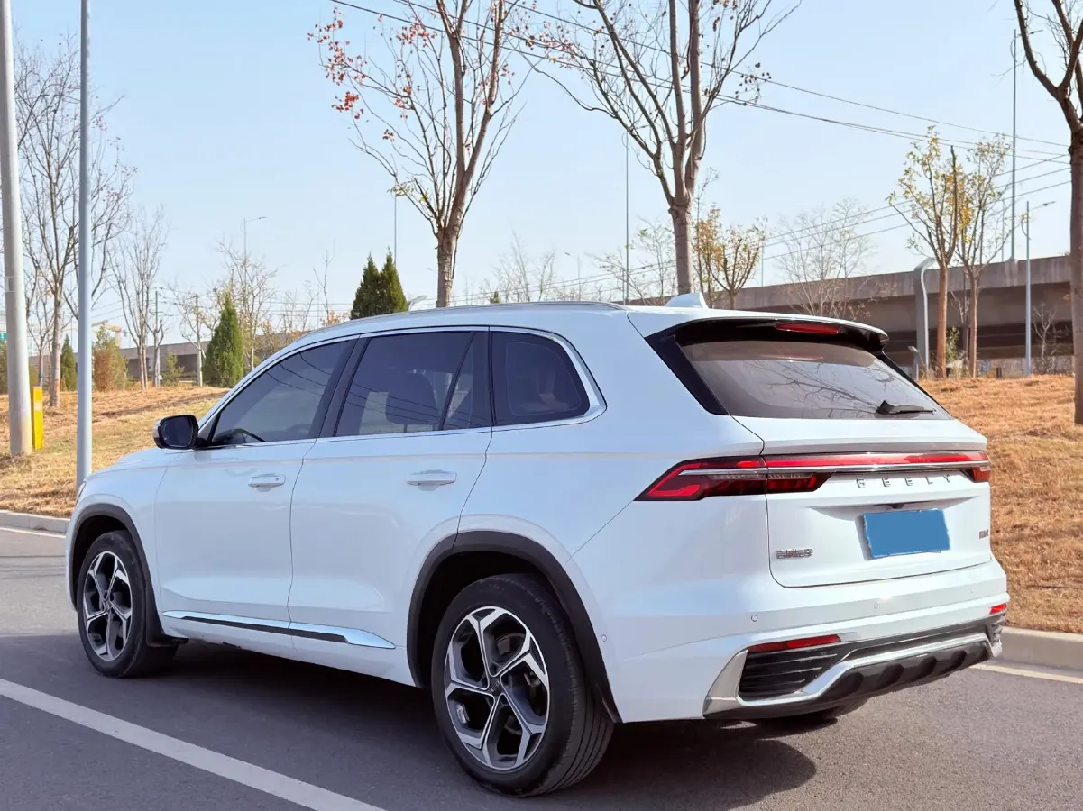 2021 Geely Monjaro 2.0T 218HP L4 7DCT,autocango,china used car exporter,china ev exporter,chinese used car exporter,chinese used ev exporter