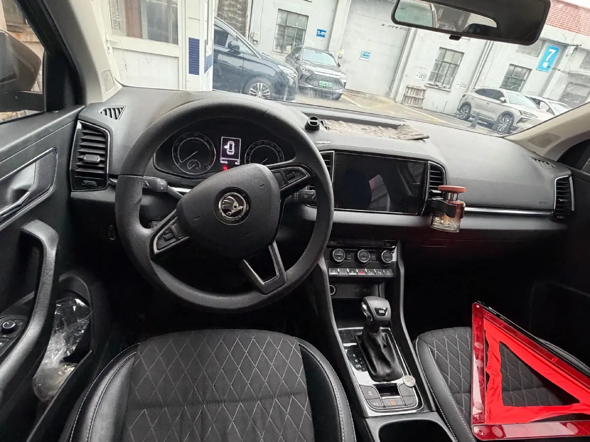 2019 Skoda Octavia 1.4T 150HP L4 7DCT,autocango,china used car exporter,china ev exporter,chinese used car exporter,chinese used ev exporter