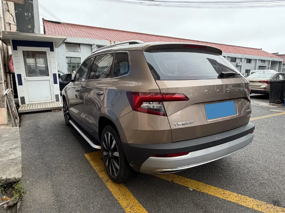 2019 Skoda Octavia 1.4T 150HP L4 7DCT,autocango,china used car exporter,china ev exporter,chinese used car exporter,chinese used ev exporter