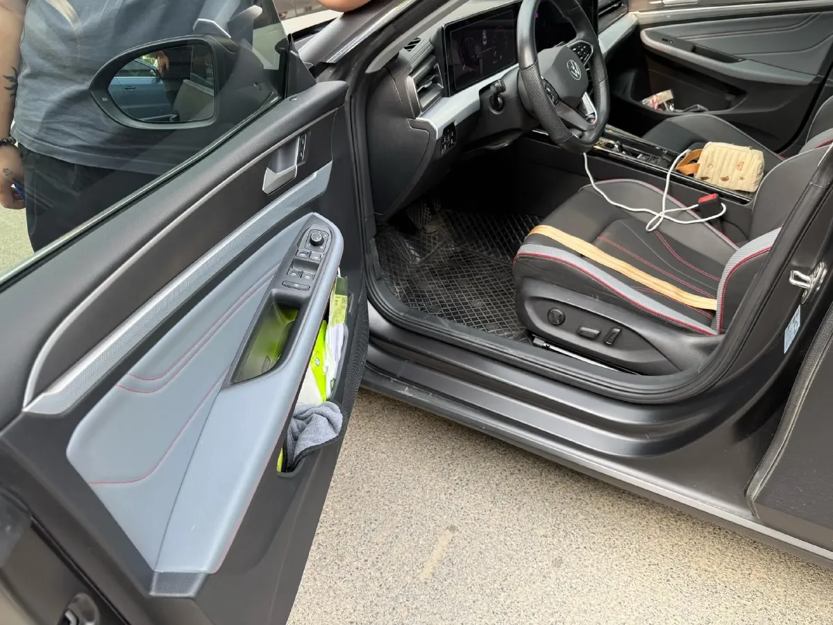 2024 Volkswagen Lamando 1.4T 150HP L4 7DCT,autocango,china used car exporter,china ev exporter,chinese used car exporter,chinese used ev exporter