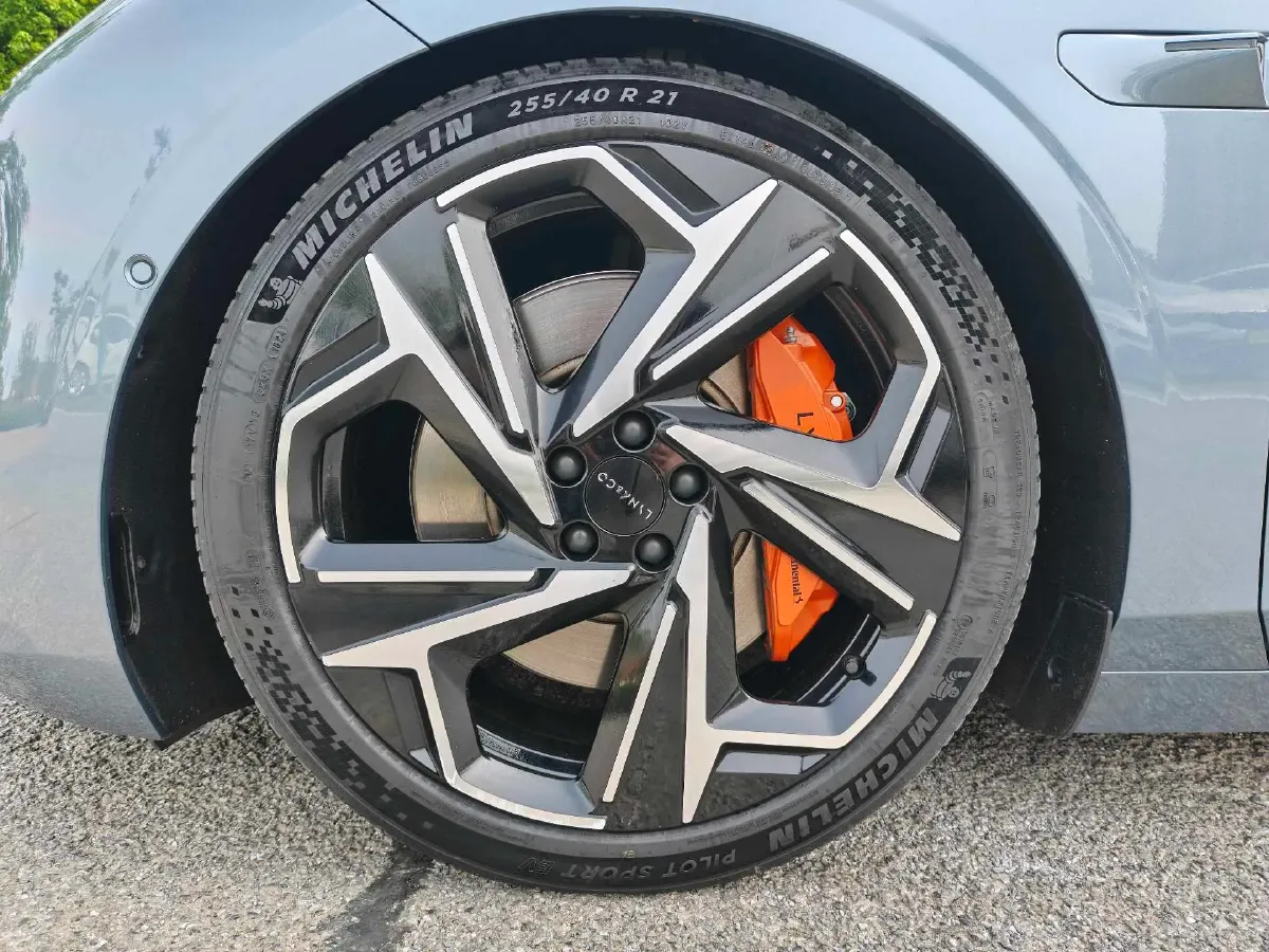 2024 Luxeed S7 BEV 100KWH,autocango,china used car exporter,china ev exporter,chinese used car exporter,chinese used ev exporter
