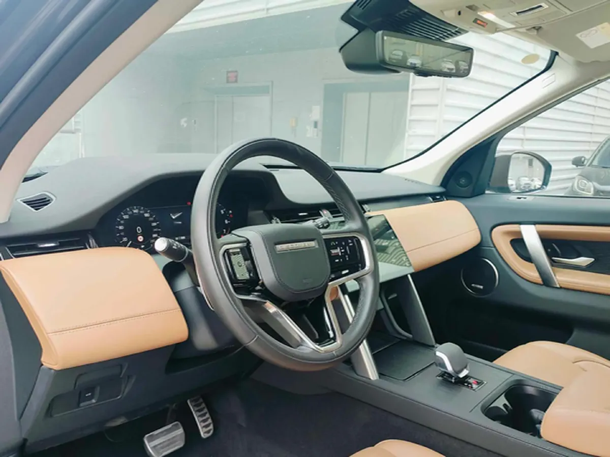 2024 Land Rover Discovery Sport 2.0T 249HP L4 9AT,autocango,china used car exporter,china ev exporter,chinese used car exporter,chinese used ev exporter