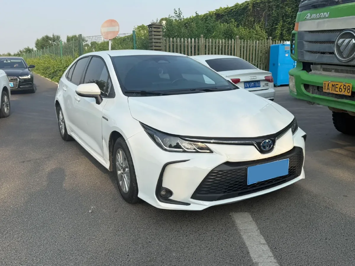 2023 Toyota Corolla 1.8L 98HP L4 E-CVT Hybrid,autocango,china used car exporter,china ev exporter,chinese used car exporter,chinese used ev exporter