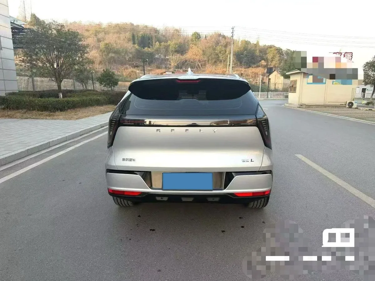2025 Geely StarRay 1.5T 181HP L4 7DCT,autocango,china used car exporter,china ev exporter,chinese used car exporter,chinese used ev exporter