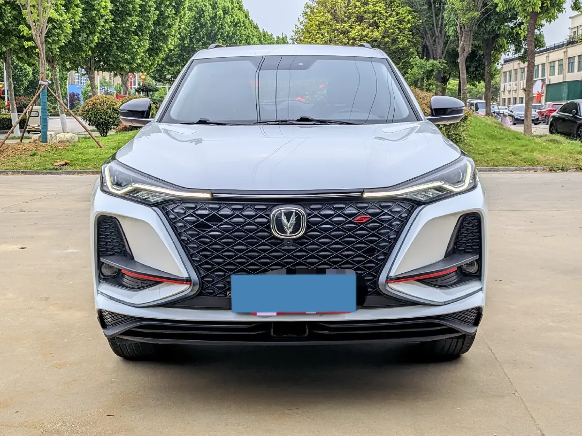 2020 ChangAn CS75 Plus 1.5T 178HP L4 6AT,autocango,china used car exporter,china ev exporter,chinese used car exporter,chinese used ev exporter