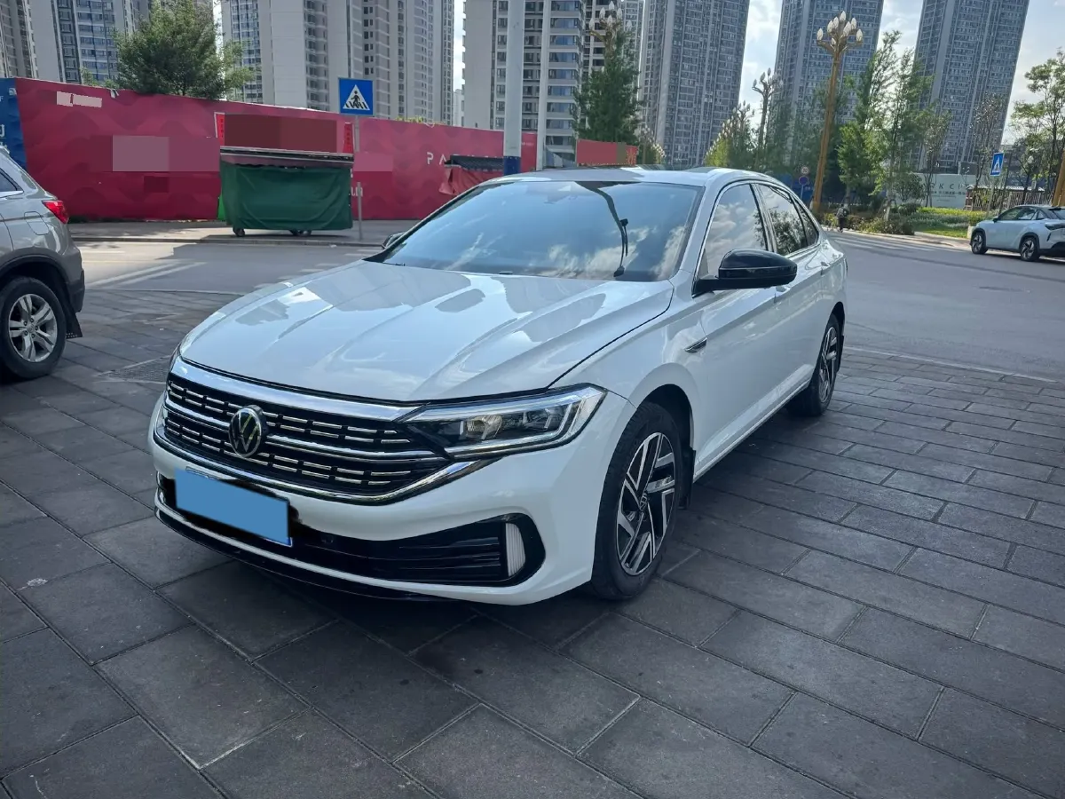2024 Volkswagen Sagitar 1.5T 160HP L4 7DCT,autocango,china used car exporter,china ev exporter,chinese used car exporter,chinese used ev exporter