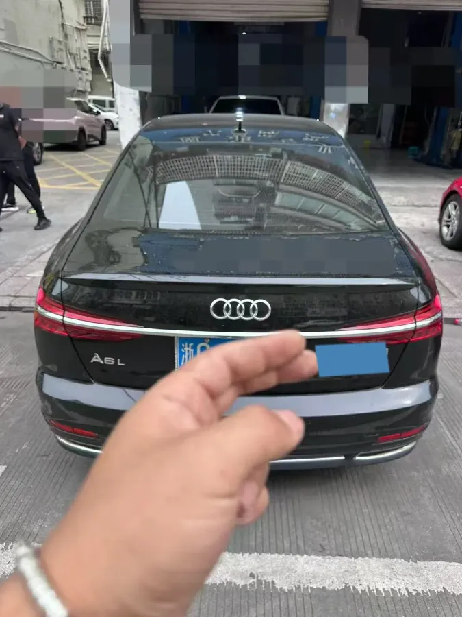 2019 Mercedes-Benz E Class 1.5T 184HP L4 9AT,autocango,china used car exporter,china ev exporter,chinese used car exporter,chinese used ev exporter