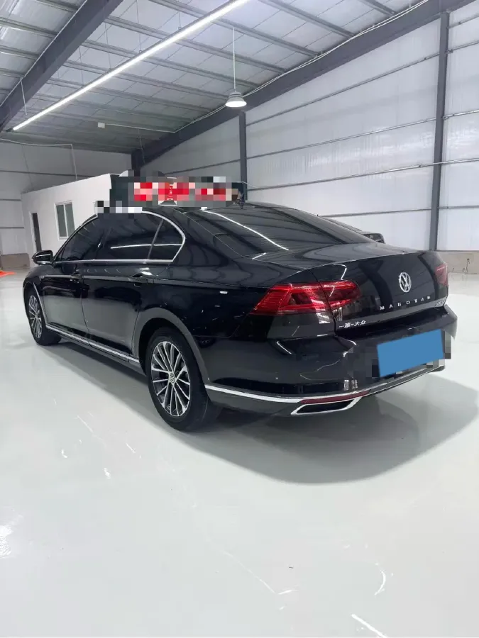 2019 Volkswagen Magotan 2.0T 186HP L4 7DCT,autocango,china used car exporter,china ev exporter,chinese used car exporter,chinese used ev exporter