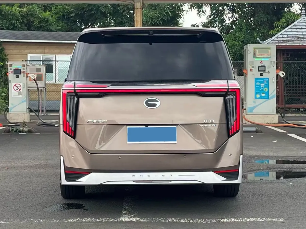 2023 GAC Trumpchi M8 2.0T 190HP L4 E-CVT Hybrid,autocango,china used car exporter,china ev exporter,chinese used car exporter,chinese used ev exporter
