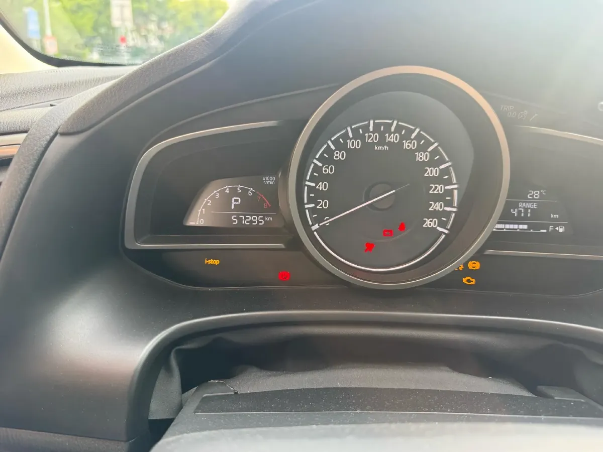 2017 Mazda 3 Axela 1.5L 117HP L4 6AT,autocango,china used car exporter,china ev exporter,chinese used car exporter,chinese used ev exporter
