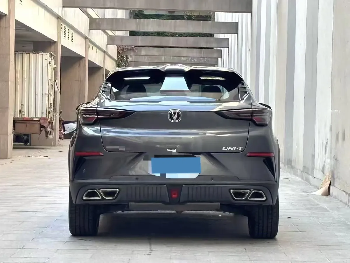 2022 ChangAn UNI-T 1.5T 188HP L4 7DCT,autocango,china used car exporter,china ev exporter,chinese used car exporter,chinese used ev exporter
