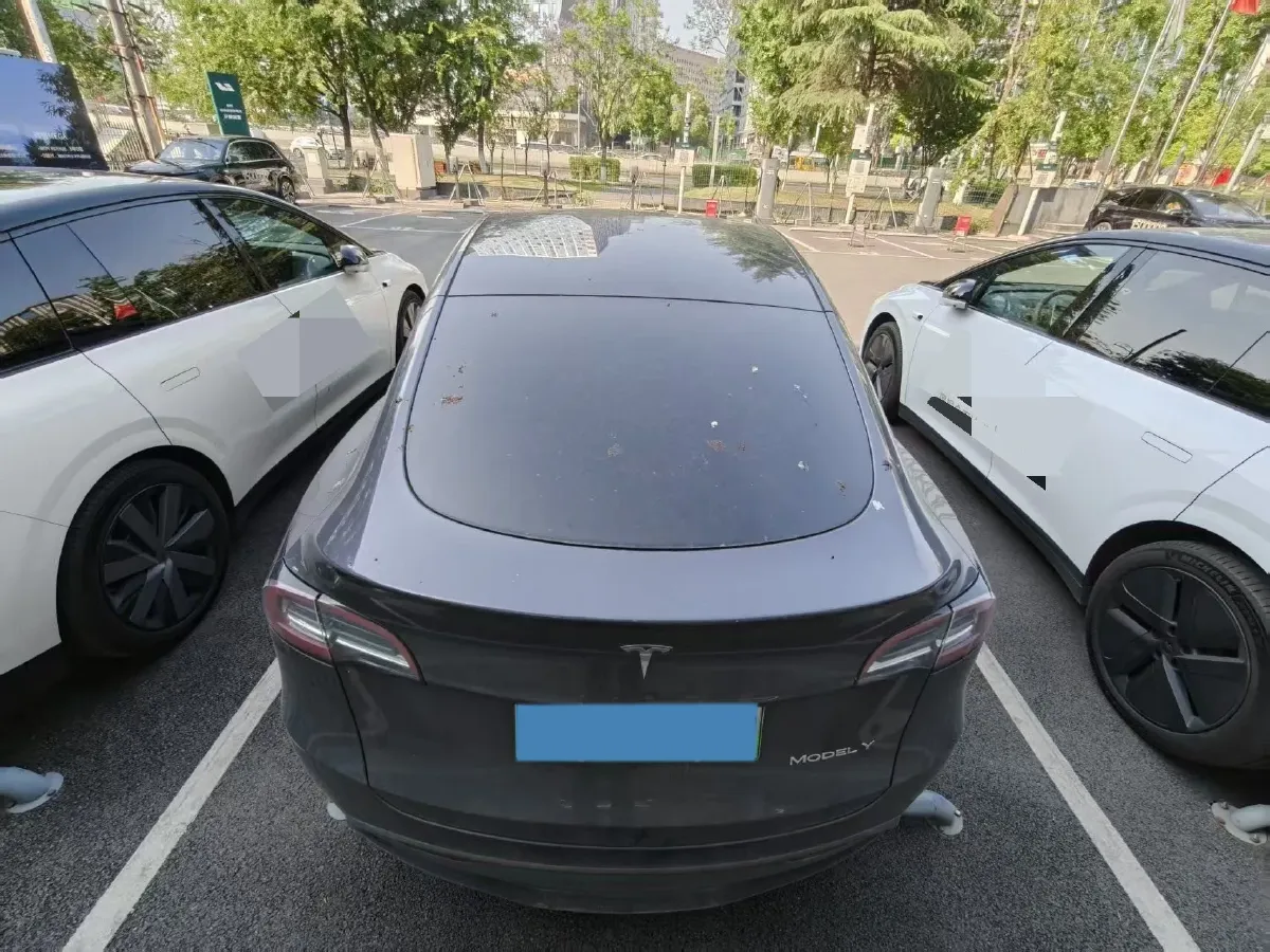 2022 Tesla Model Y BEV 60KWH,autocango,china used car exporter,china ev exporter,chinese used car exporter,chinese used ev exporter
