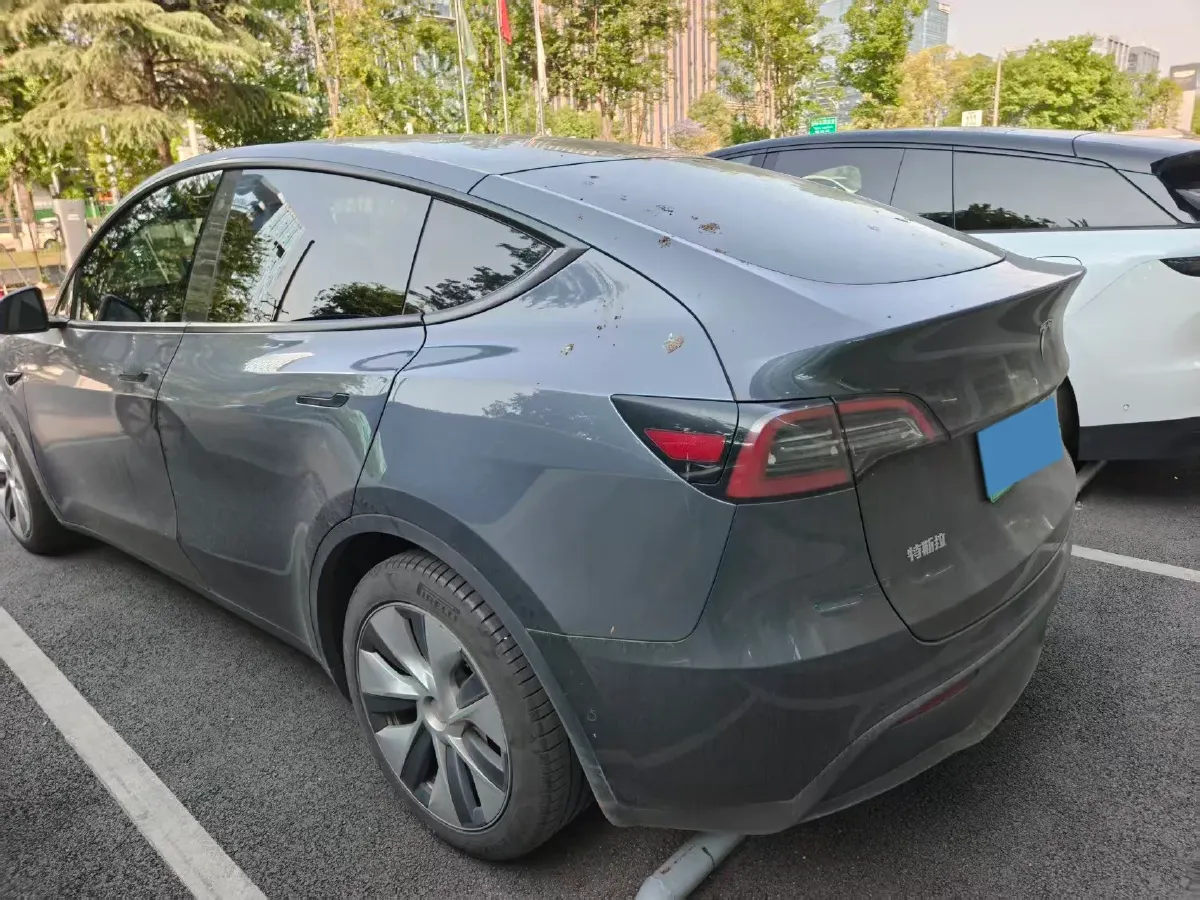 2022 Tesla Model Y BEV 60KWH,autocango,china used car exporter,china ev exporter,chinese used car exporter,chinese used ev exporter