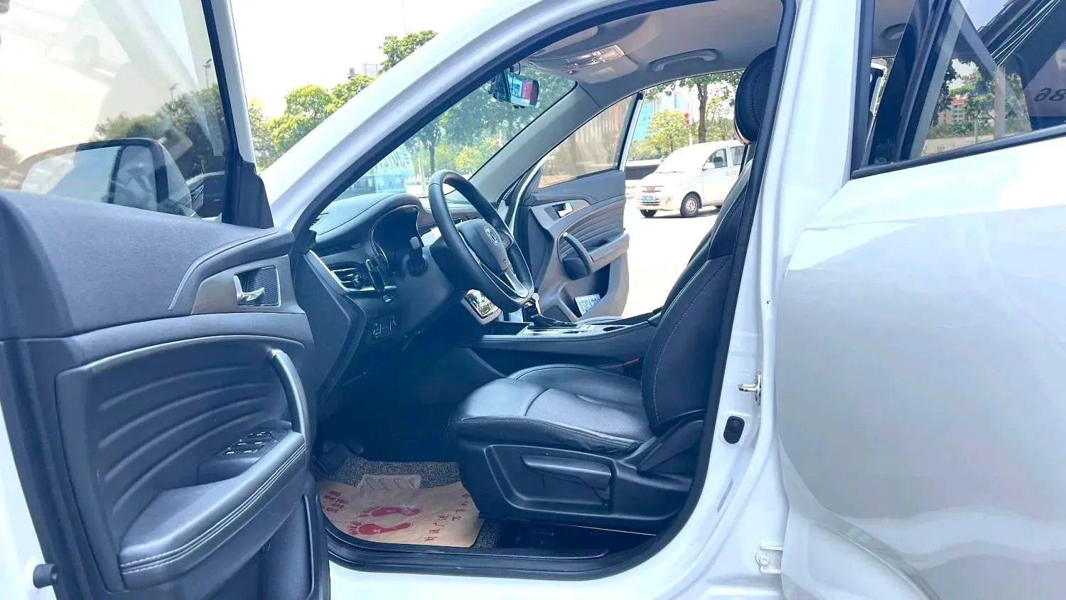 2020 ChangAn Eado 1.4T 158HP L4 7DCT,autocango,china used car exporter,china ev exporter,chinese used car exporter,chinese used ev exporter