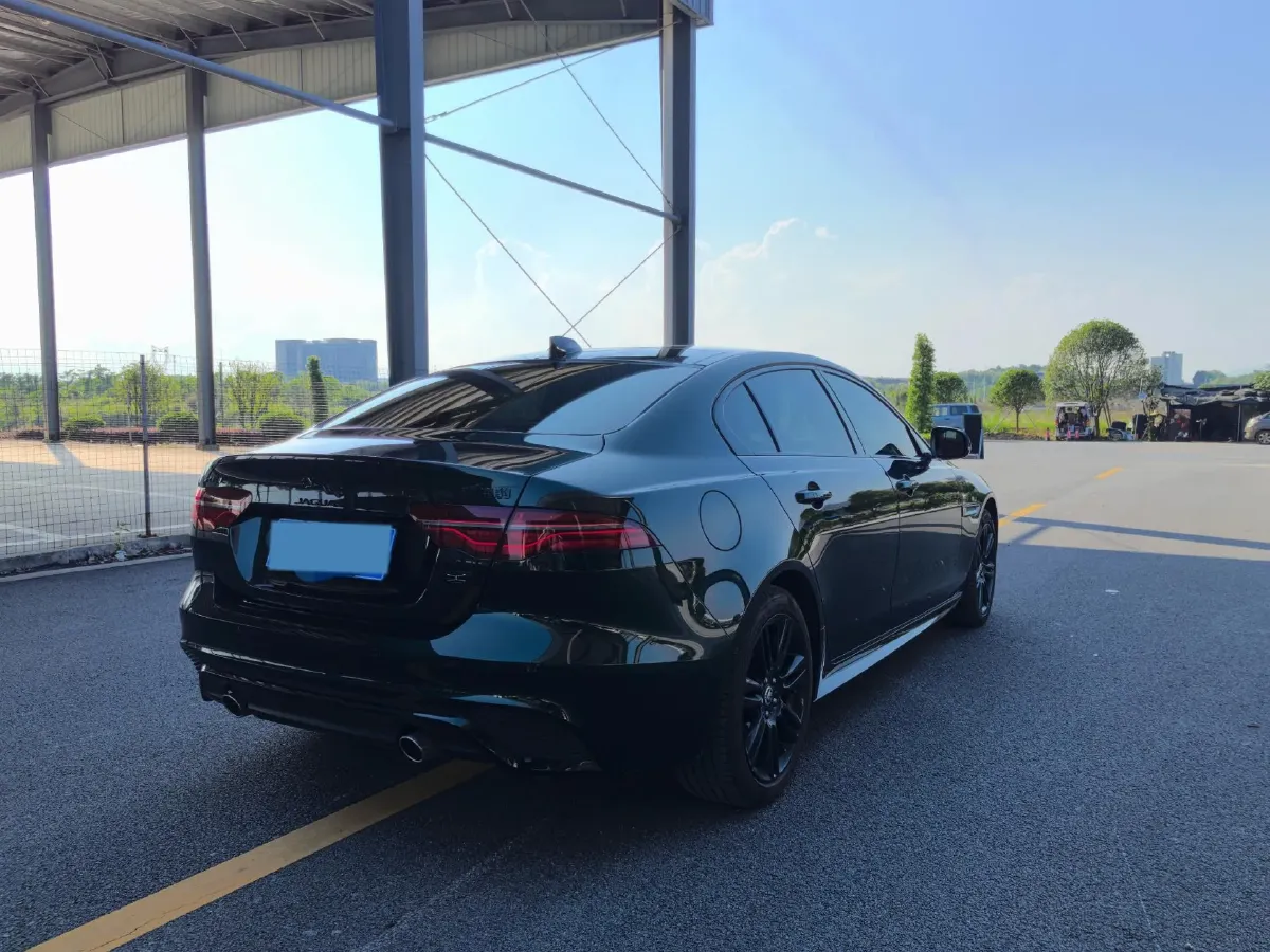 2025 Jaguar XEL 2.0T 250HP L4 8AT,autocango,china used car exporter,china ev exporter,chinese used car exporter,chinese used ev exporter