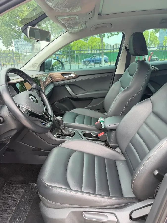 2020 Volkswagen Tharu 1.4T 150HP L4 7DCT,autocango,china used car exporter,china ev exporter,chinese used car exporter,chinese used ev exporter