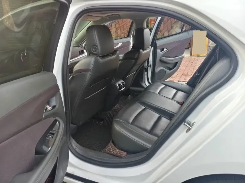 2018 Chevrolet Malibu 1.5T 170HP L4 6AT,autocango,china used car exporter,china ev exporter,chinese used car exporter,chinese used ev exporter