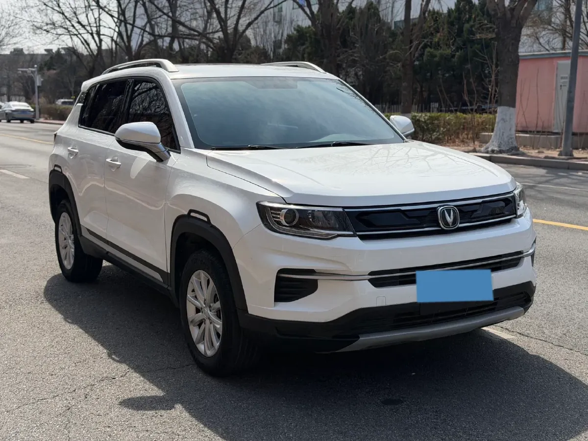 2019 ChangAn CS35 Plus 1.6L 128HP L4 6AT,autocango,china used car exporter,china ev exporter,chinese used car exporter,chinese used ev exporter