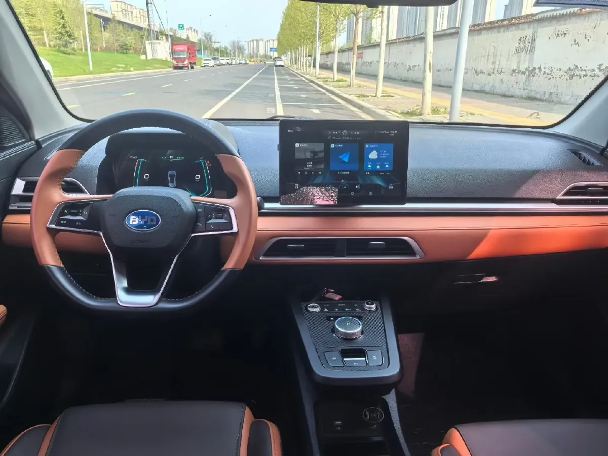 2021 Geely Azkarra 1.8T 184HP L4 7DCT,autocango,china used car exporter,china ev exporter,chinese used car exporter,chinese used ev exporter