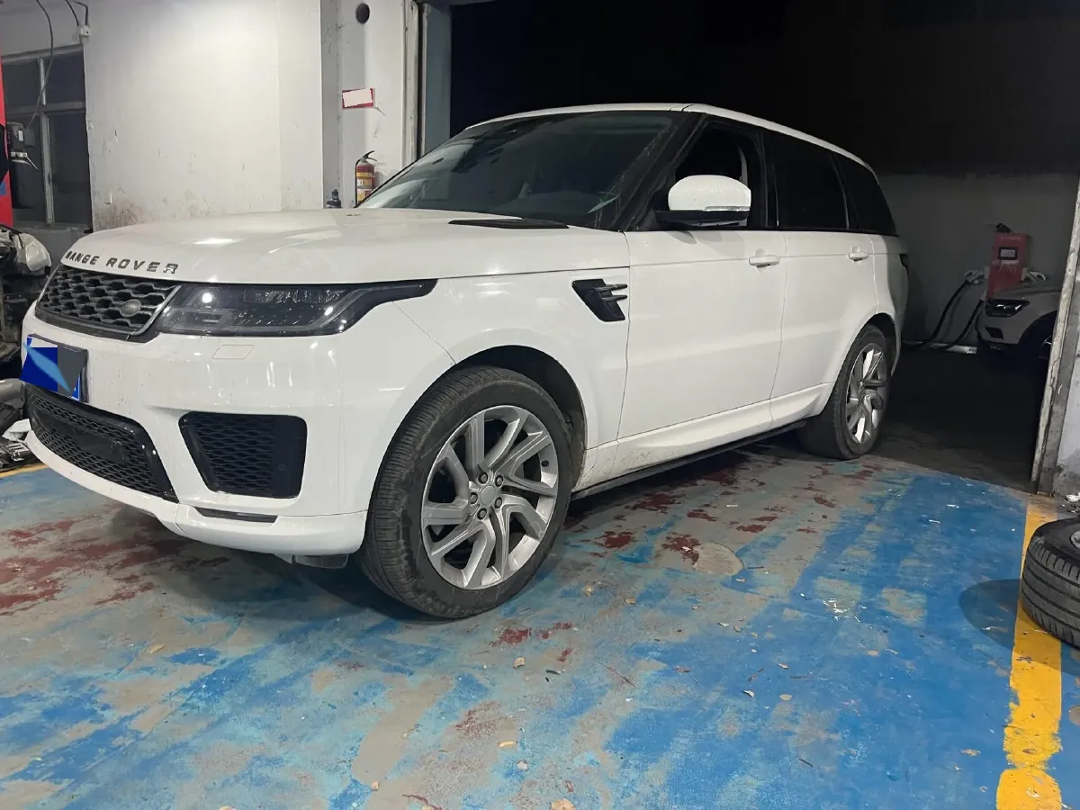 2018 Land Rover Range Rover Sport 3.0T 340HP V6 8AT,autocango,china used car exporter,china ev exporter,chinese used car exporter,chinese used ev exporter