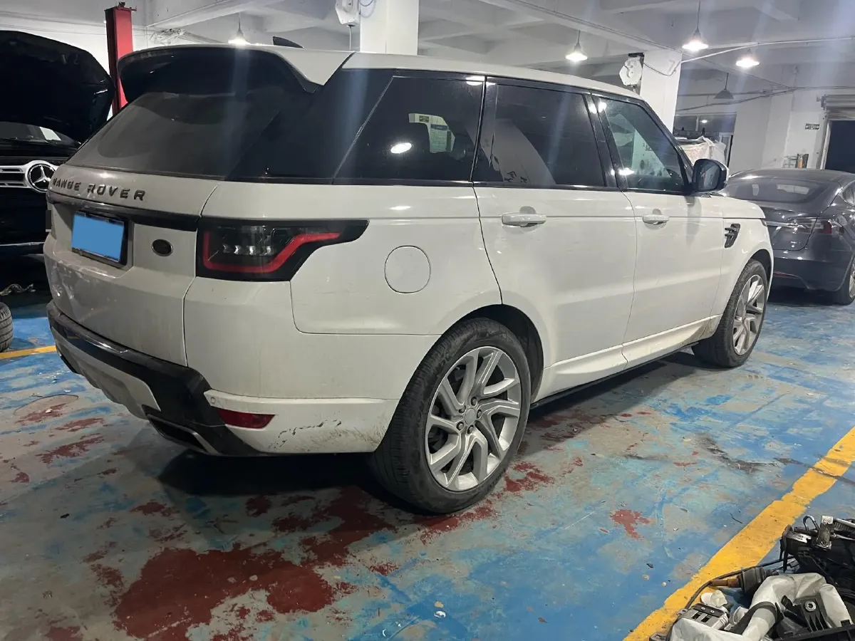 2018 Land Rover Range Rover Sport 3.0T 340HP V6 8AT,autocango,china used car exporter,china ev exporter,chinese used car exporter,chinese used ev exporter