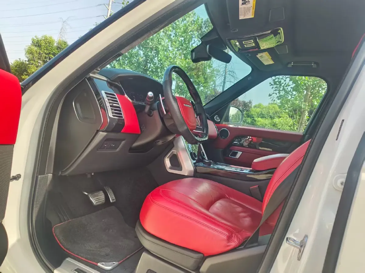 2022 Land Rover Range Rover 3.0T 400HP L6 8AT,autocango,china used car exporter,china ev exporter,chinese used car exporter,chinese used ev exporter