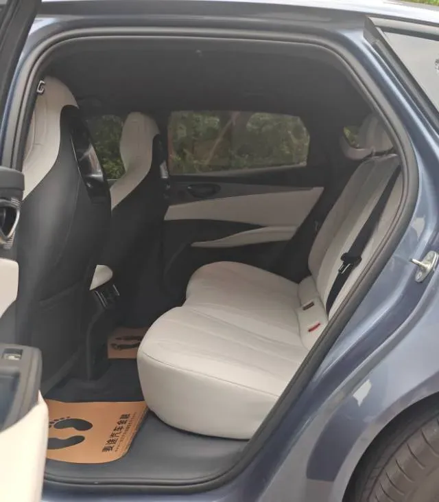2025 BYD Seal06 1.5L 101HP L4 E-CVT PHEV 10.08KWH,autocango,china used car exporter,china ev exporter,chinese used car exporter,chinese used ev exporter