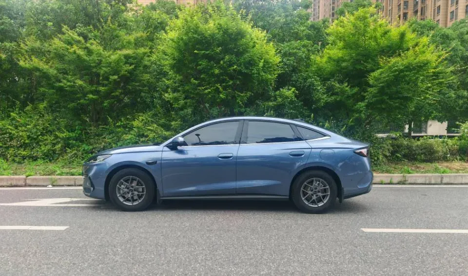 2025 BYD Seal06 1.5L 101HP L4 E-CVT PHEV 10.08KWH,autocango,china used car exporter,china ev exporter,chinese used car exporter,chinese used ev exporter